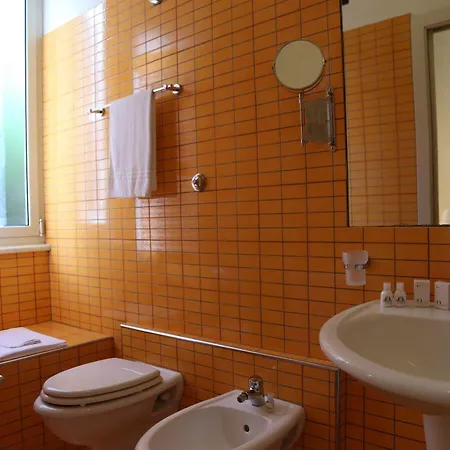 Dhome Panzió