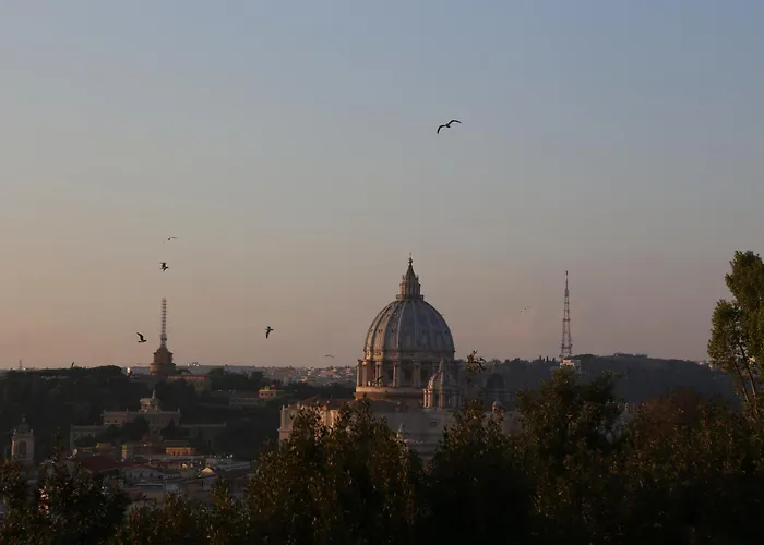 Dhome Bed and Breakfast 4*